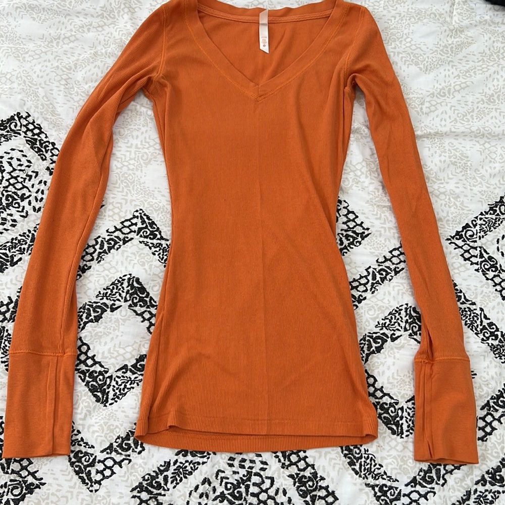 5 for $25, Women’s medium Lilu long sleeve T-shirt super comfy